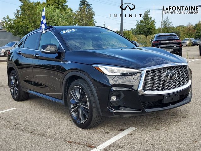 2023 INFINITI QX55 Essential