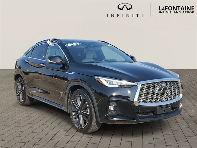 2023 INFINITI QX55 Essential