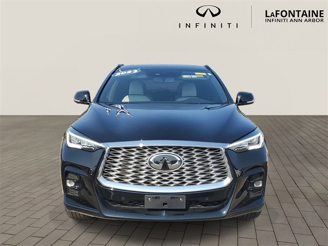 2023 INFINITI QX55 Essential