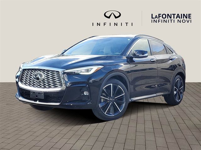 2023 INFINITI QX55 Essential