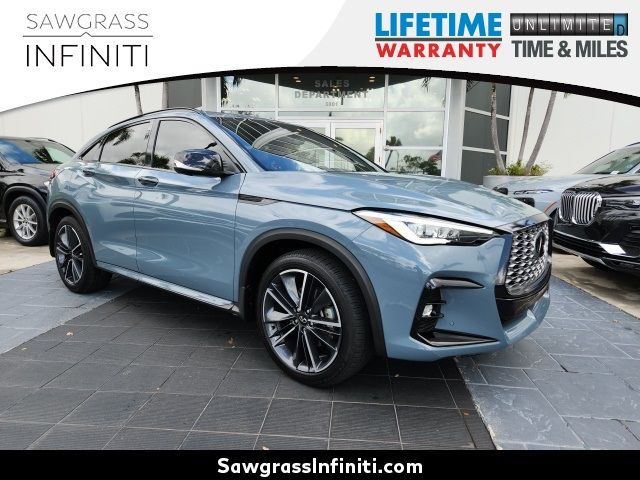 2023 INFINITI QX55 Essential