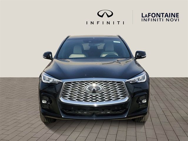 2023 INFINITI QX55 Essential