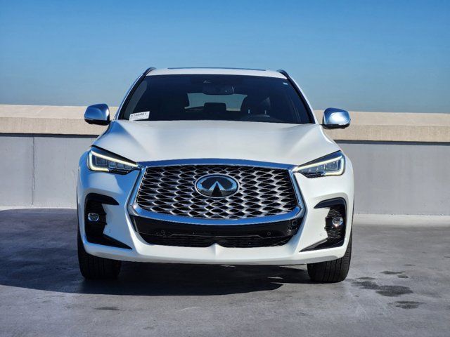 2023 INFINITI QX55 Essential