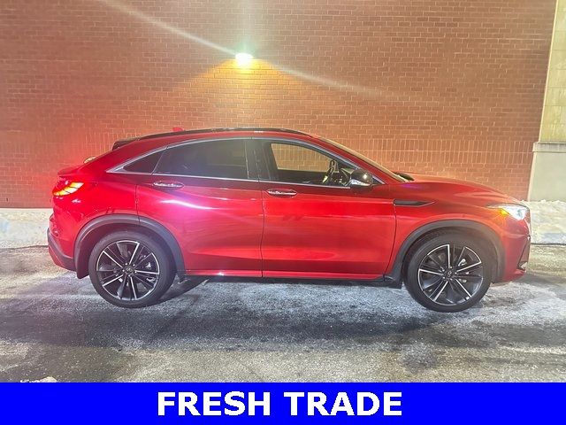 2023 INFINITI QX55 Essential