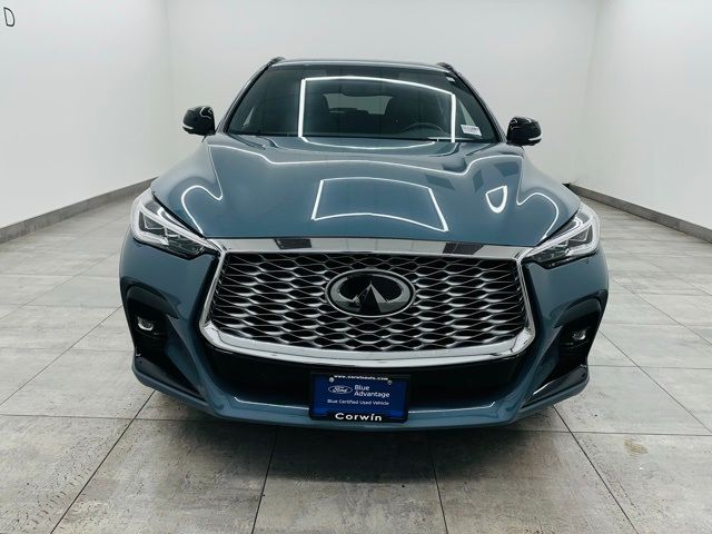 2023 INFINITI QX55 Essential