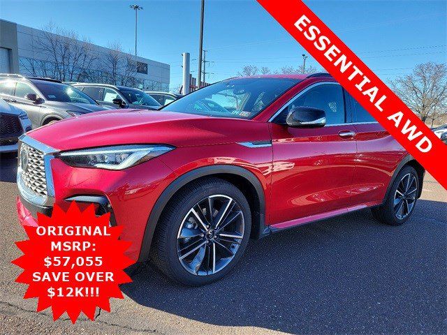 2023 INFINITI QX55 Essential