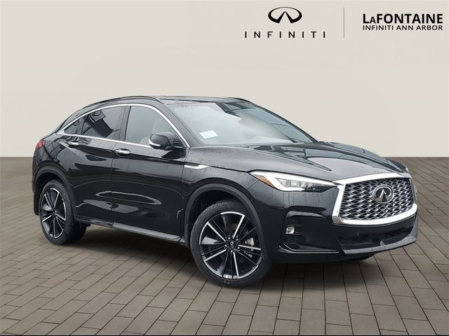 2023 INFINITI QX55 Essential