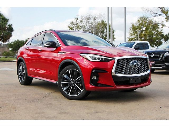 2023 INFINITI QX55 Essential