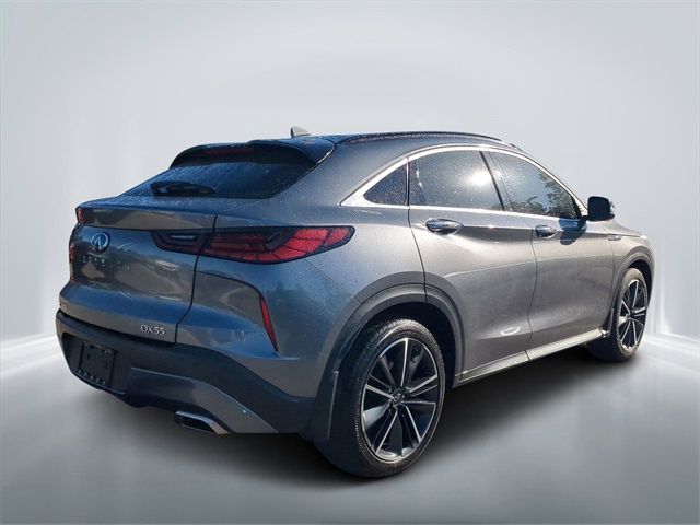 2023 INFINITI QX55 Essential