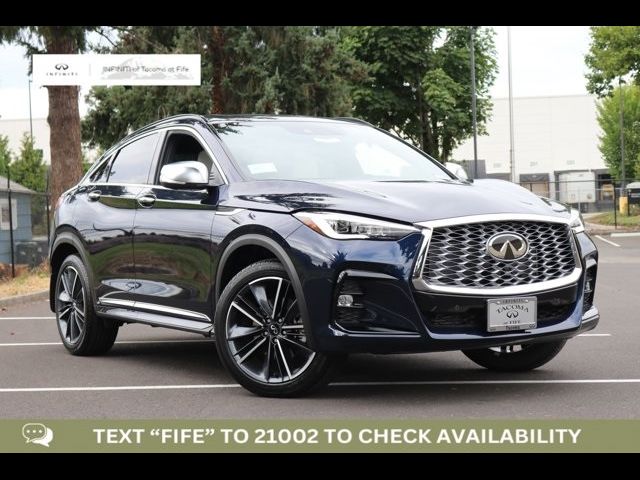 2023 INFINITI QX55 Essential