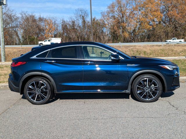 2023 INFINITI QX55 Essential