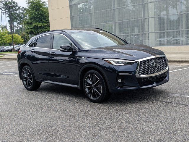 2023 INFINITI QX55 Essential