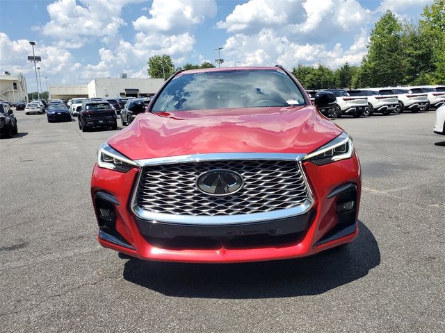 2023 INFINITI QX55 Essential