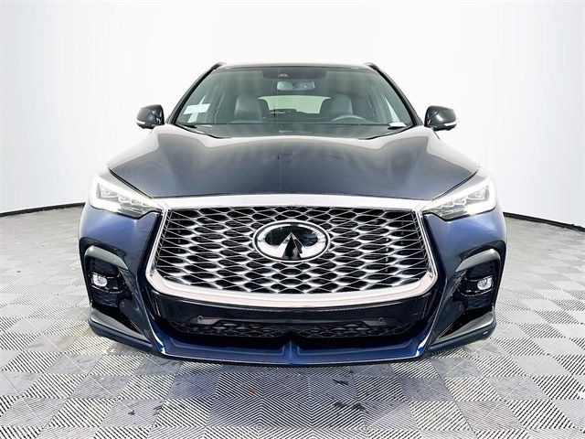 2023 INFINITI QX55 Essential