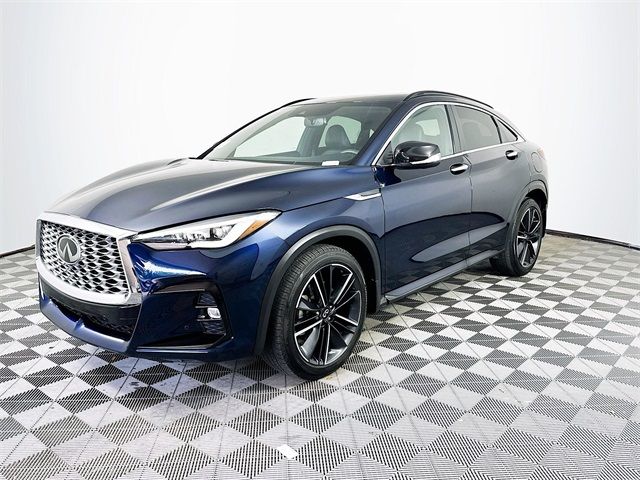 2023 INFINITI QX55 Essential