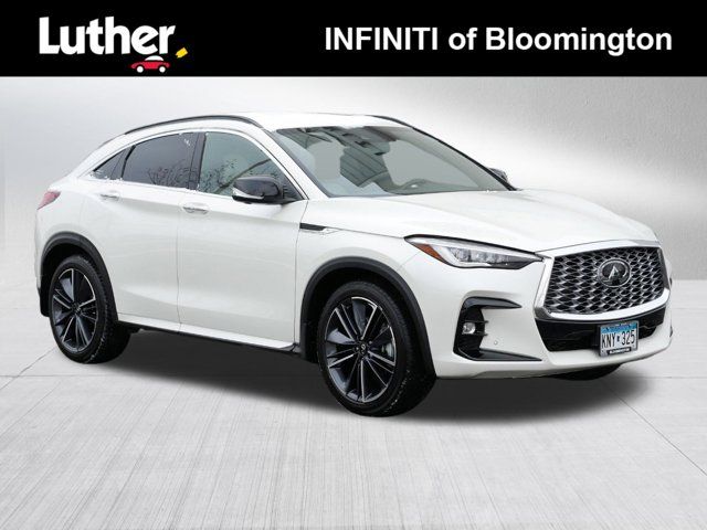 2023 INFINITI QX55 Essential