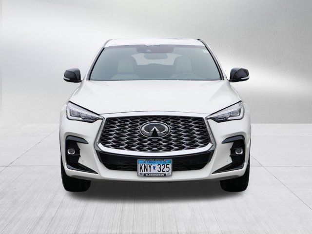 2023 INFINITI QX55 Essential