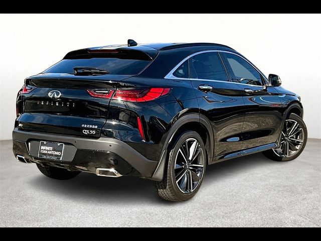 2023 INFINITI QX55 Essential