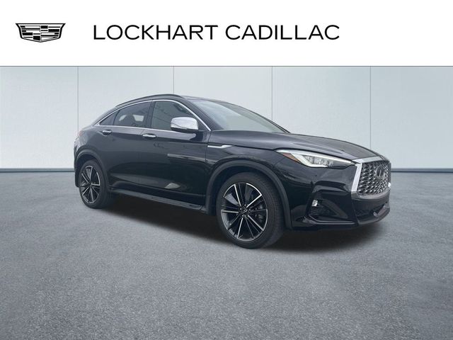 2023 INFINITI QX55 Essential