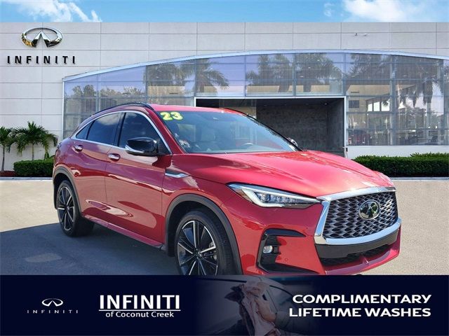 2023 INFINITI QX55 Essential