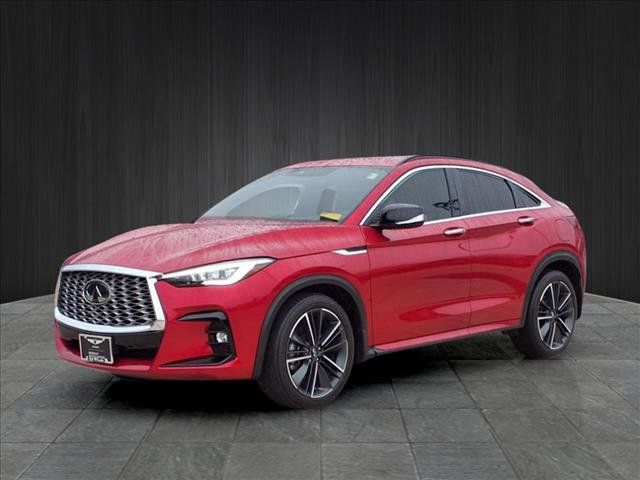 2023 INFINITI QX55 Essential