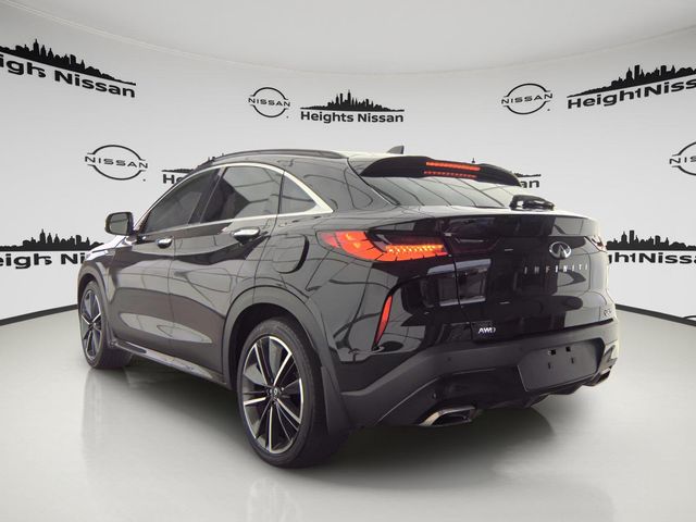 2023 INFINITI QX55 Essential