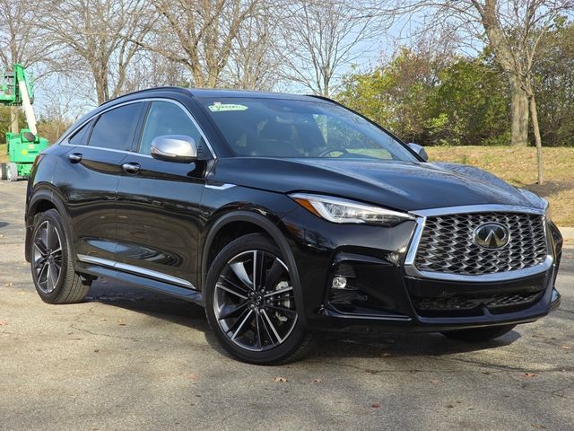 2023 INFINITI QX55 Essential