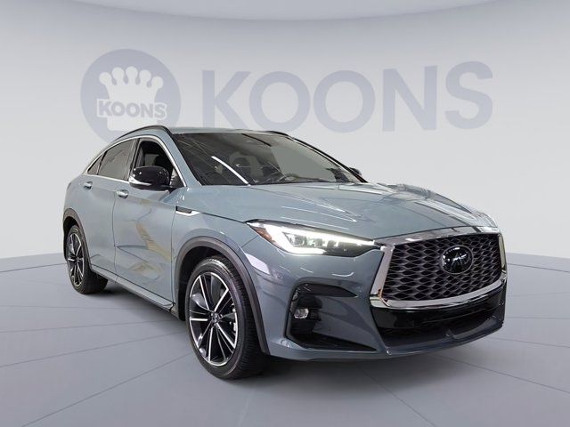 2023 INFINITI QX55 Essential