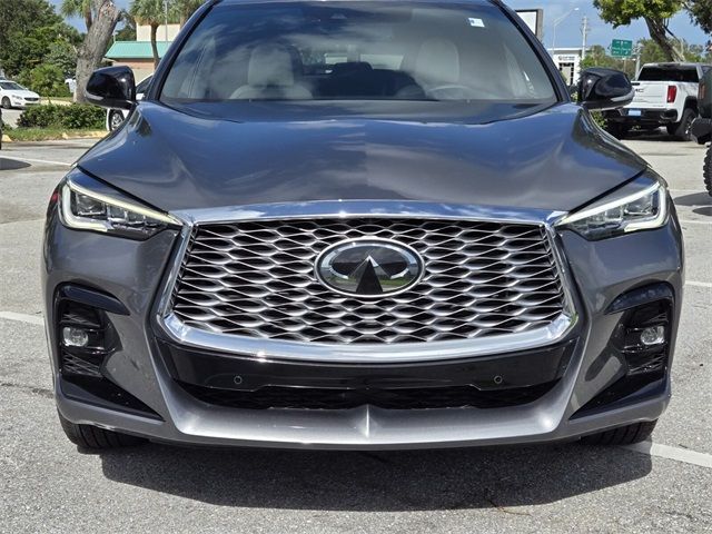 2023 INFINITI QX55 Essential