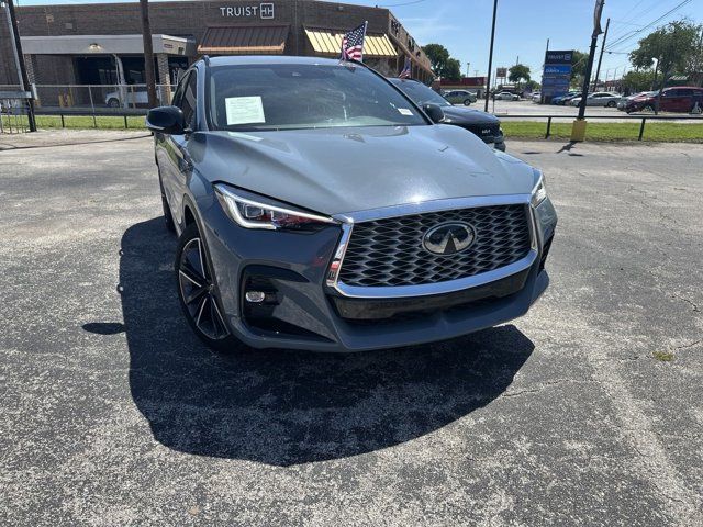 2023 INFINITI QX55 Essential