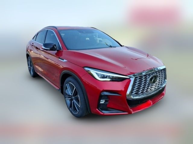 2023 INFINITI QX55 Essential