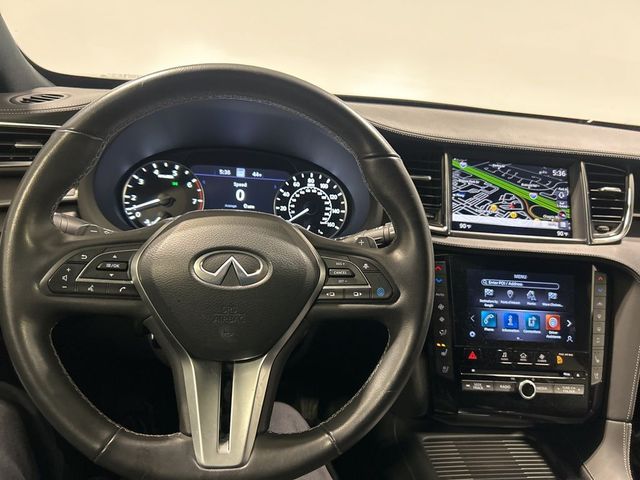 2023 INFINITI QX55 Essential