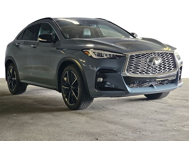 2023 INFINITI QX55 Essential