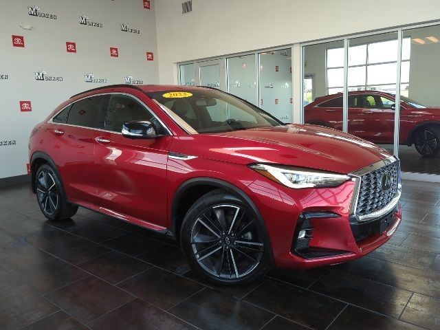 2023 INFINITI QX55 Essential