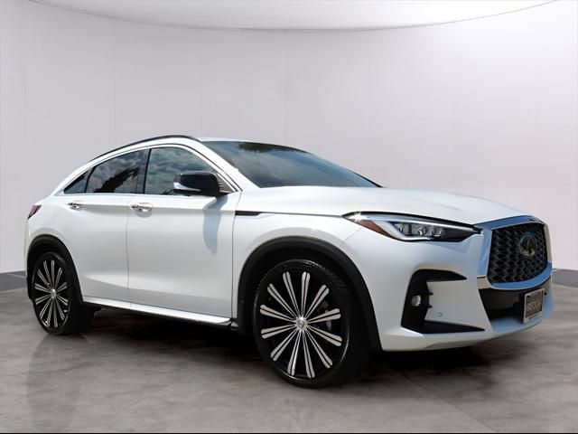 2023 INFINITI QX55 Essential