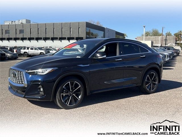 2023 INFINITI QX55 Essential