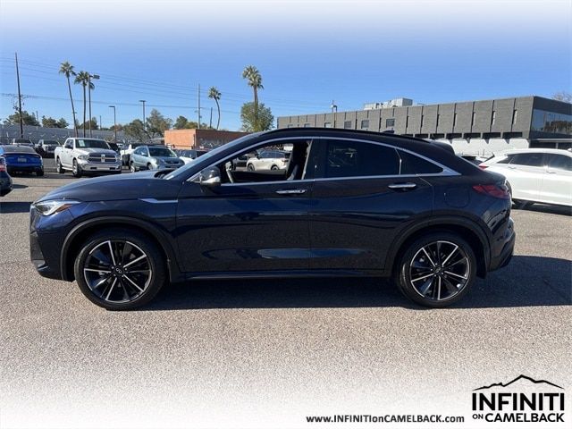 2023 INFINITI QX55 Essential