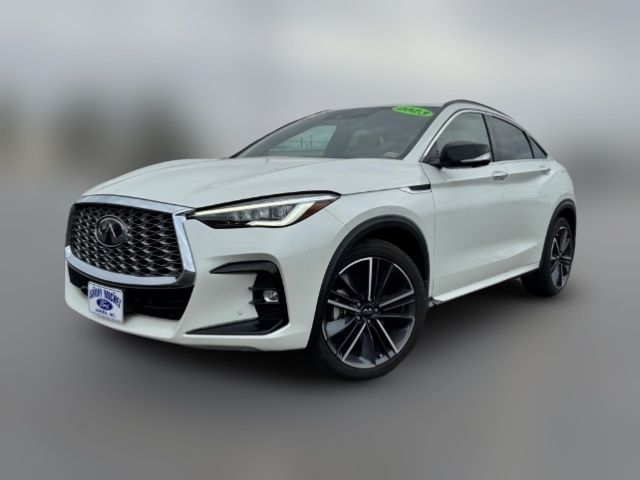 2023 INFINITI QX55 Essential