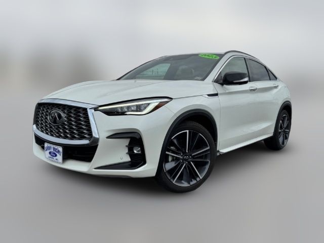 2023 INFINITI QX55 Essential