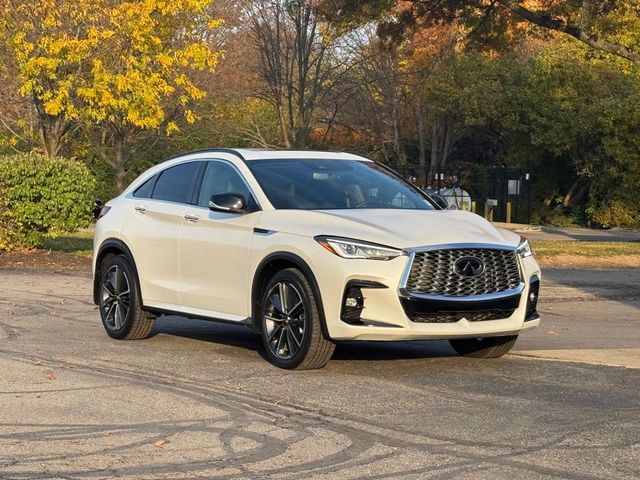 2023 INFINITI QX55 Luxe