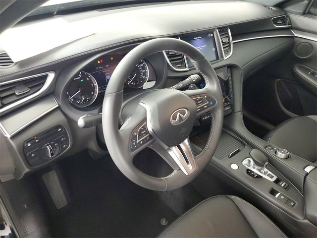 2023 INFINITI QX55 Luxe