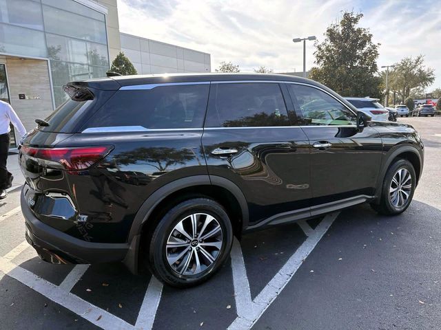 2023 INFINITI QX60 Pure