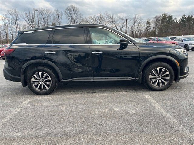 2023 INFINITI QX60 Pure