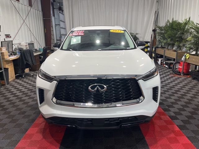 2023 INFINITI QX60 Pure