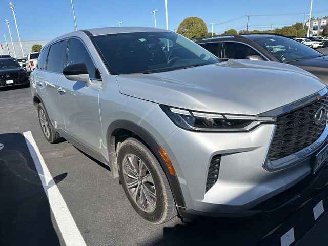 2023 INFINITI QX60 Pure