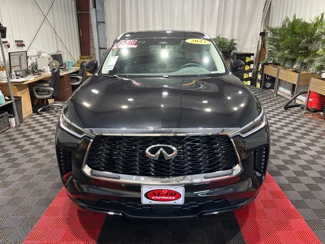 2023 INFINITI QX60 Pure