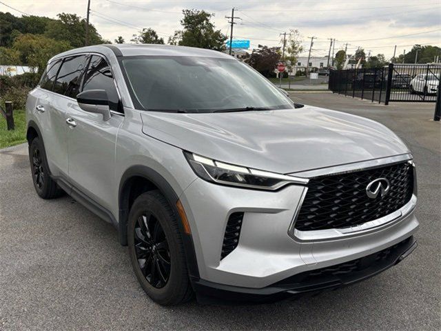 2023 INFINITI QX60 Pure