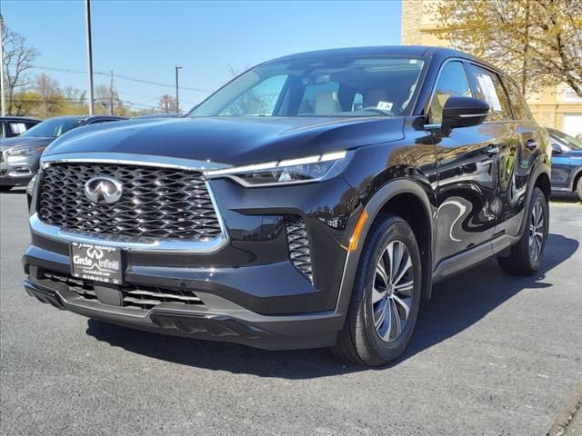 2023 INFINITI QX60 Pure