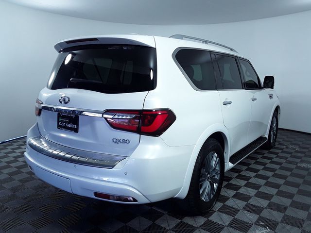 2023 INFINITI QX80 Luxe