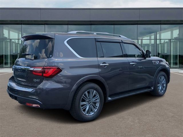 2023 INFINITI QX80 Luxe